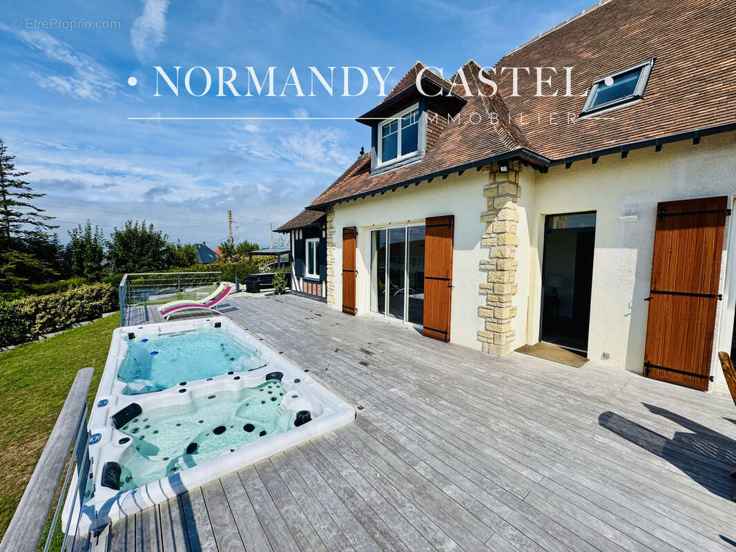 Maison à TROUVILLE-SUR-MER