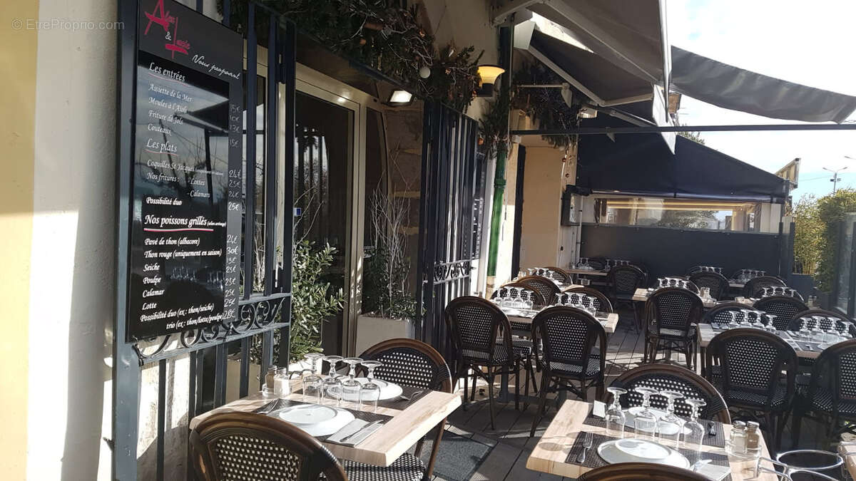 Commerce à BOUZIGUES