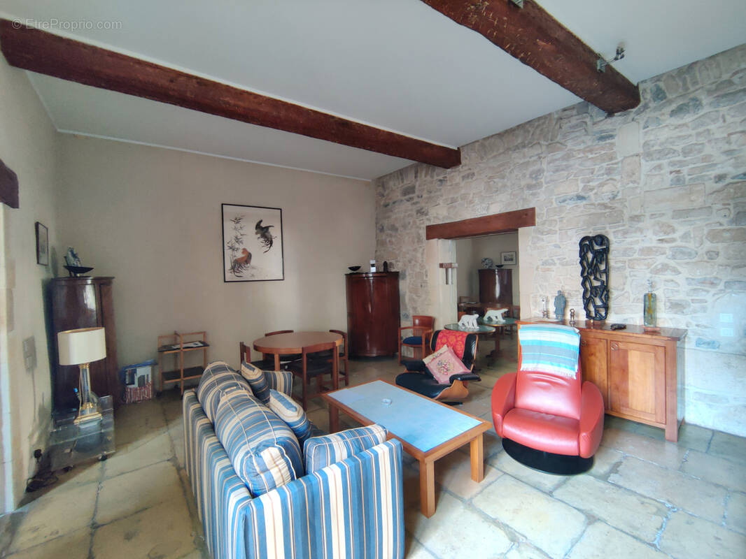 Appartement à NIMES