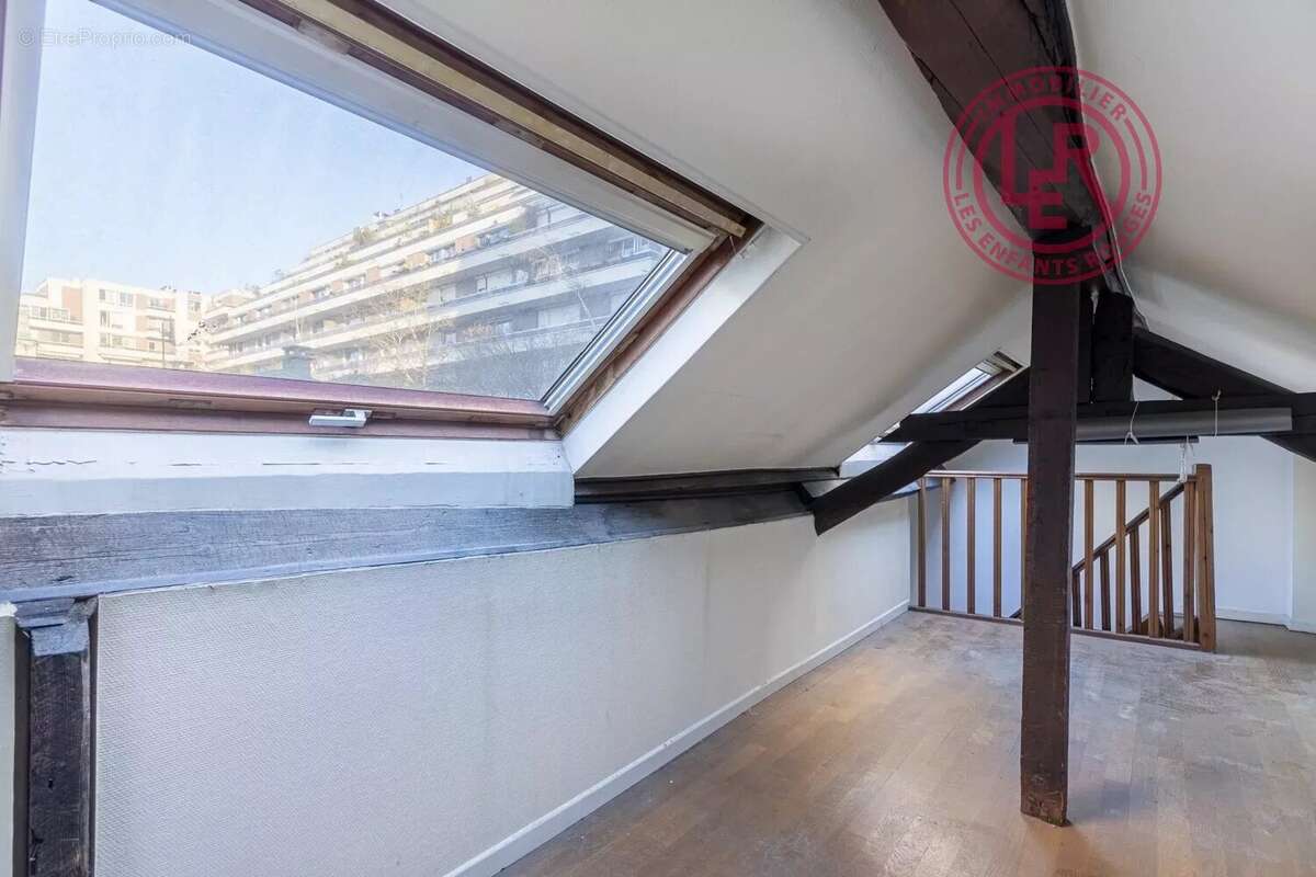 Appartement à PARIS-11E