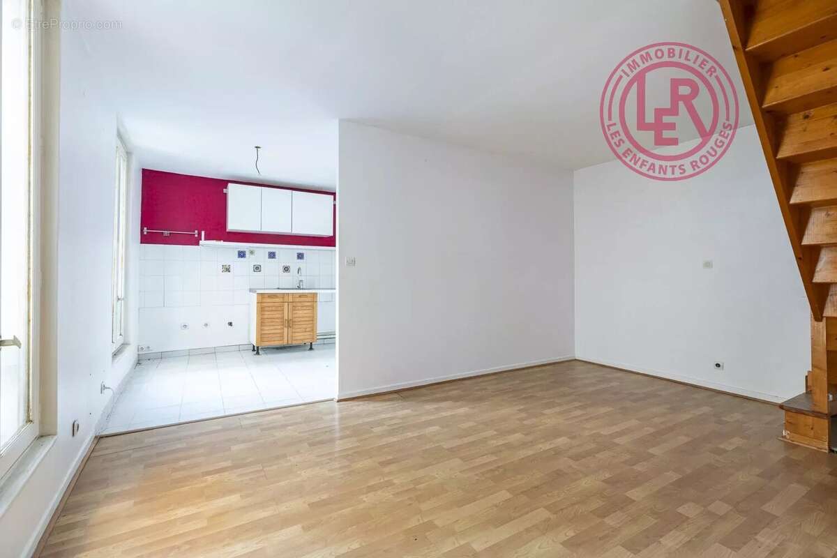 Appartement à PARIS-11E