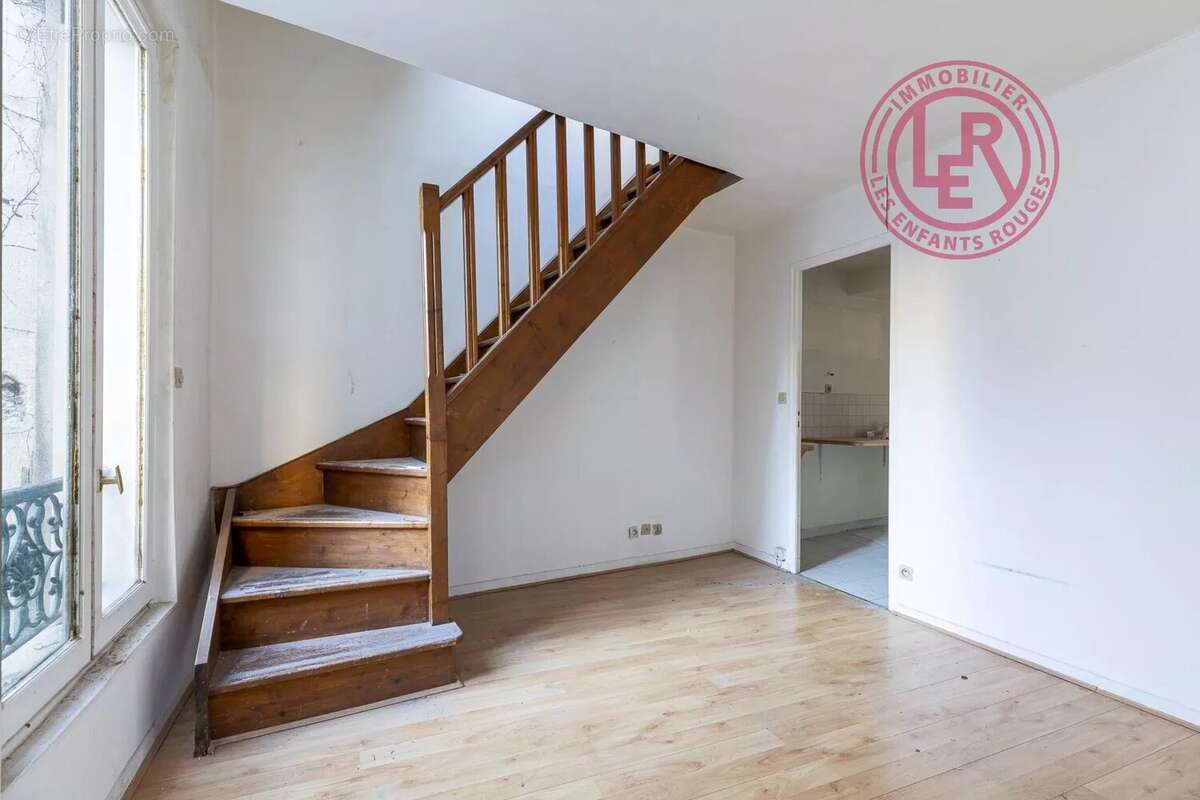 Appartement à PARIS-11E