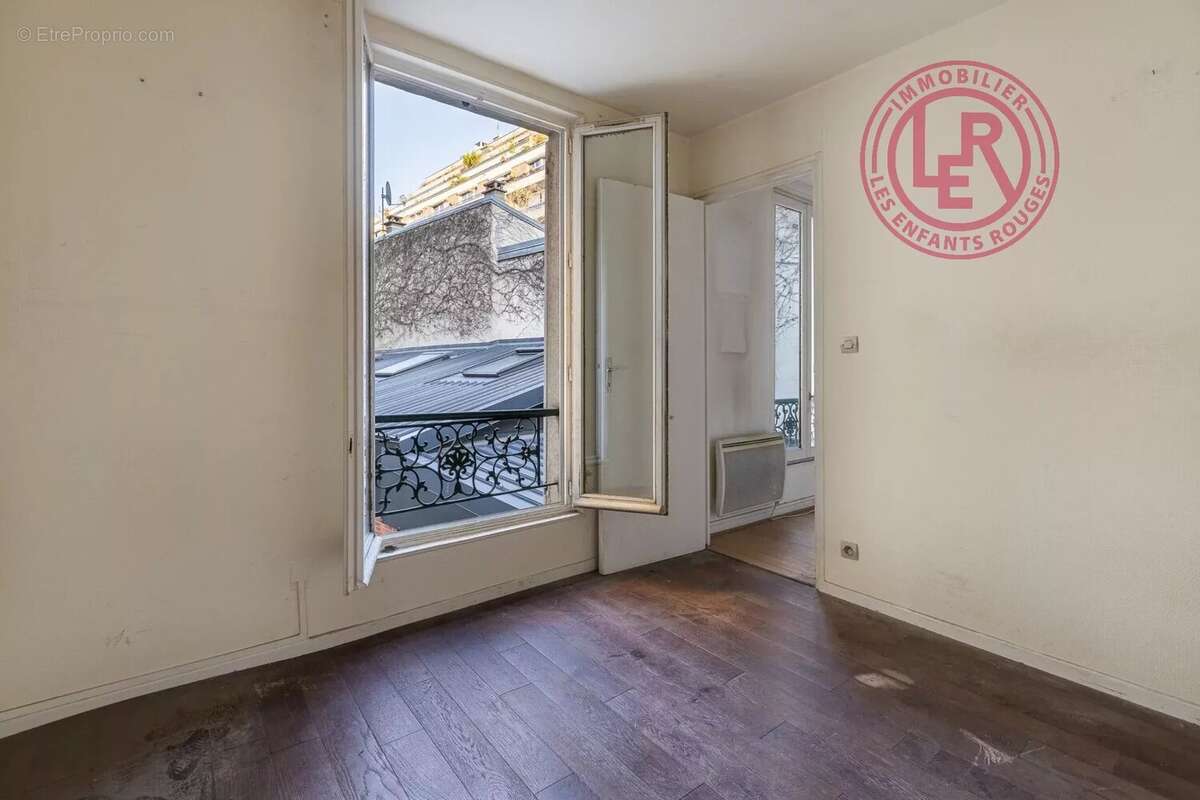 Appartement à PARIS-11E