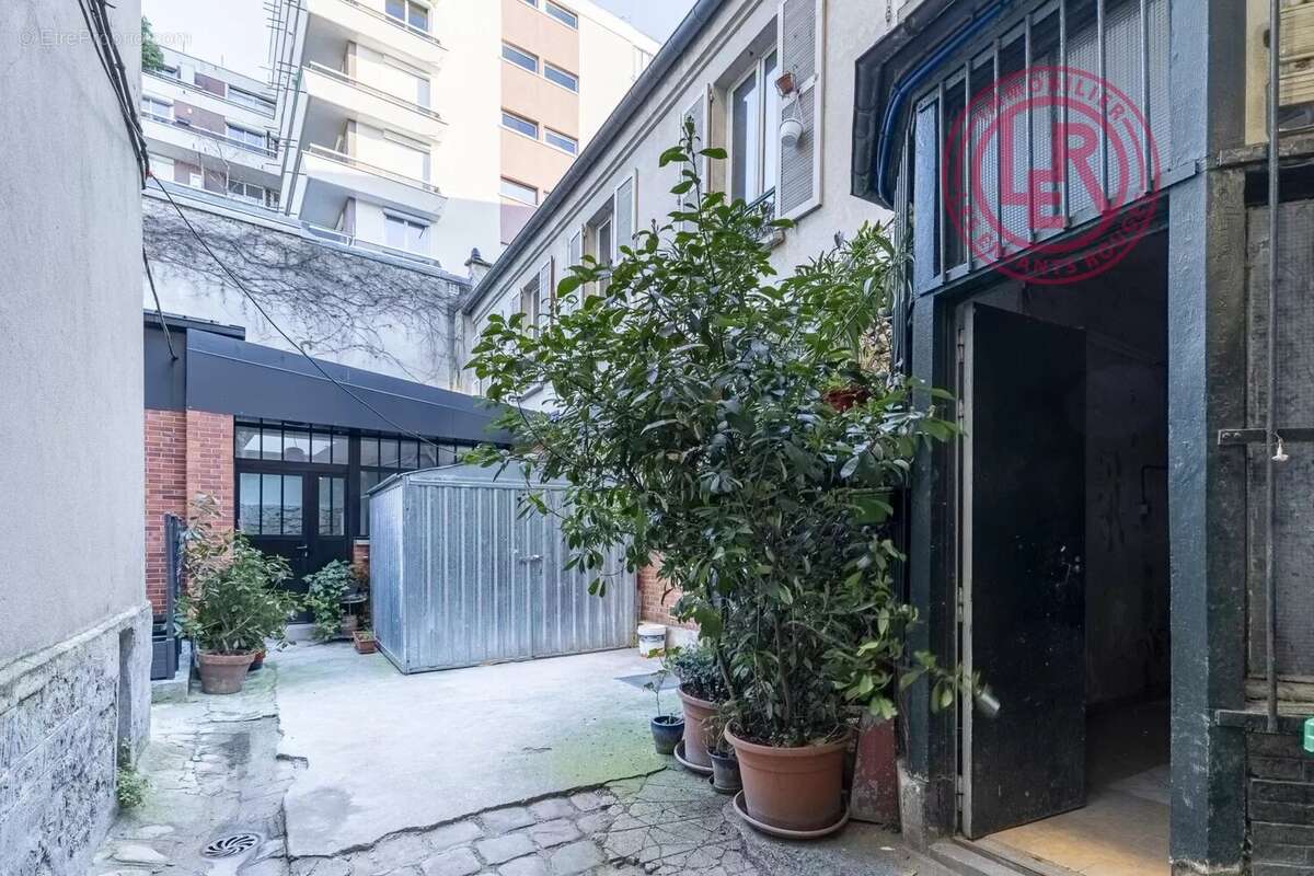 Appartement à PARIS-11E