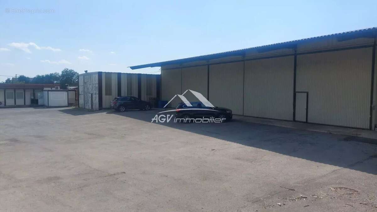 Commerce à SAINT-CHRISTOL-LES-ALES