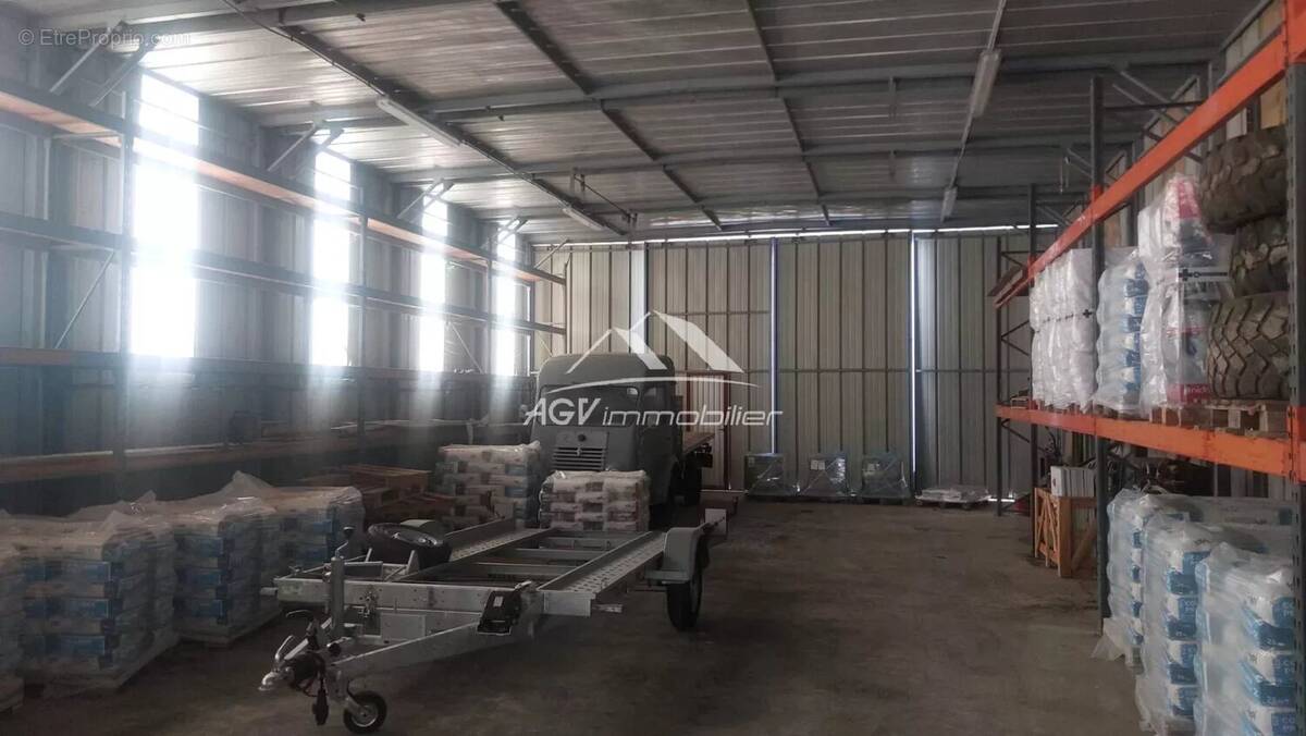 Commerce à SAINT-CHRISTOL-LES-ALES