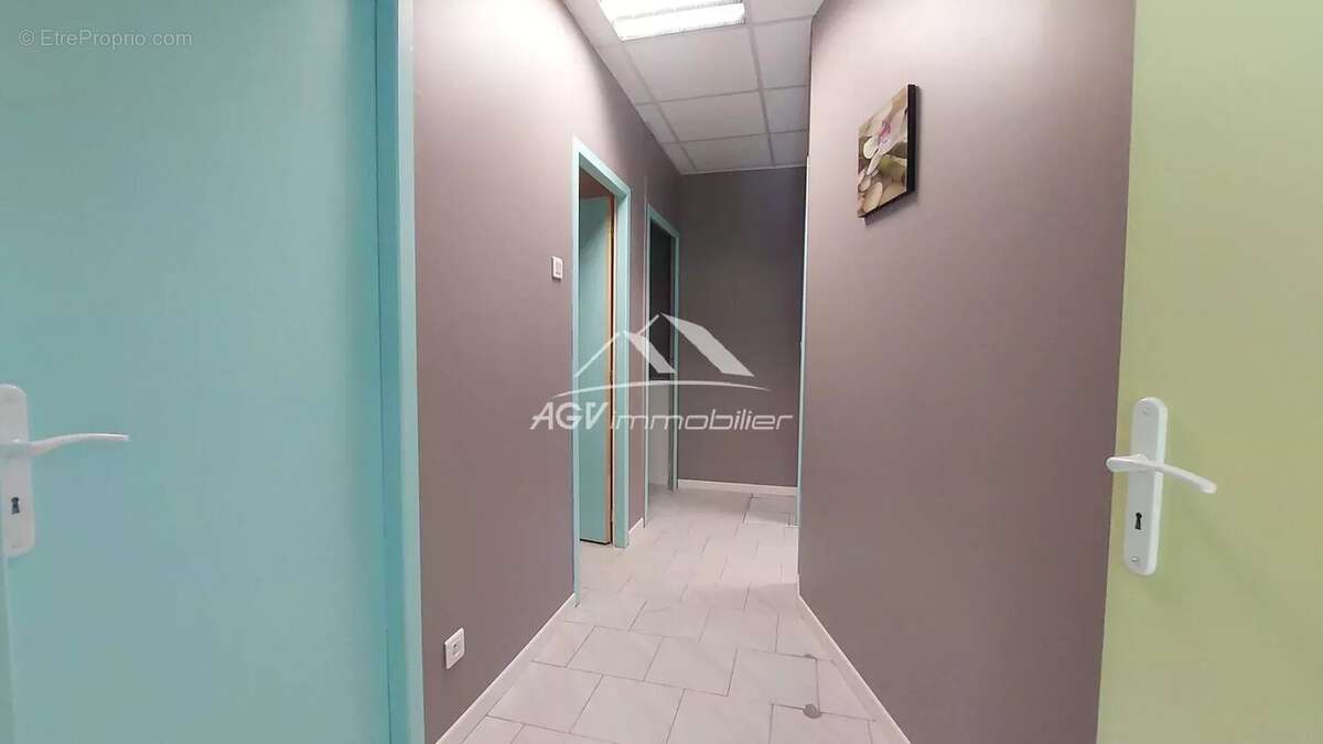 Commerce à SAINT-CHRISTOL-LES-ALES