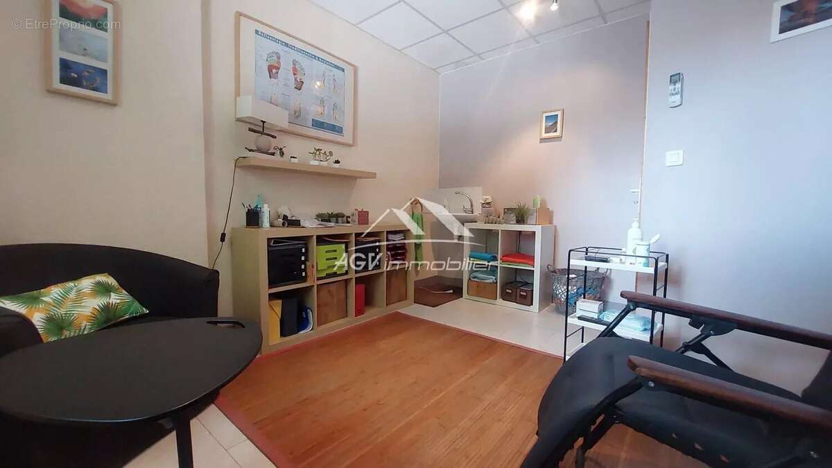 Commerce à SAINT-CHRISTOL-LES-ALES