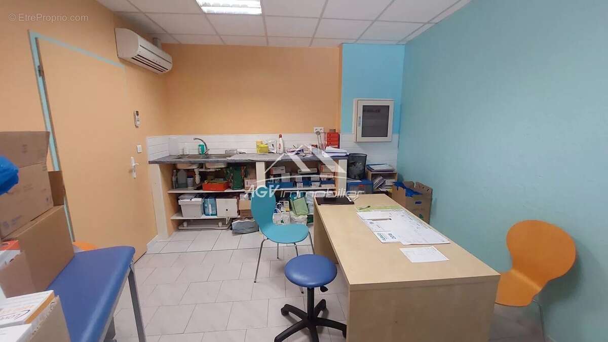 Commerce à SAINT-CHRISTOL-LES-ALES