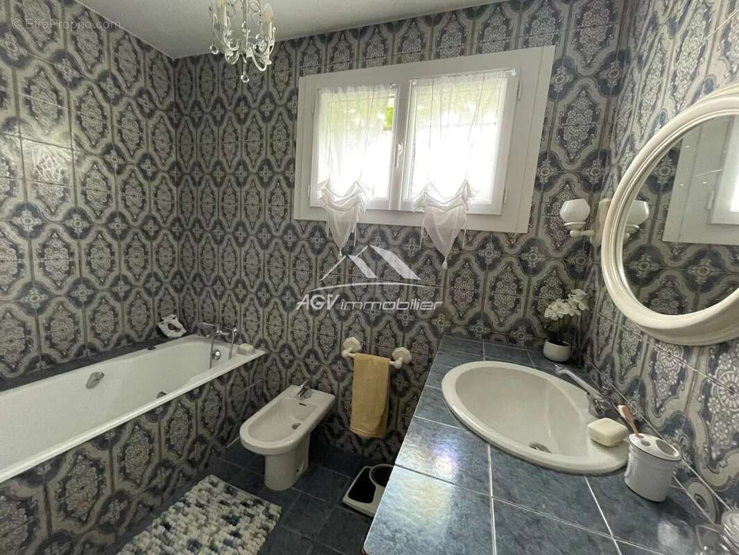 Maison à SAINT-CHRISTOL