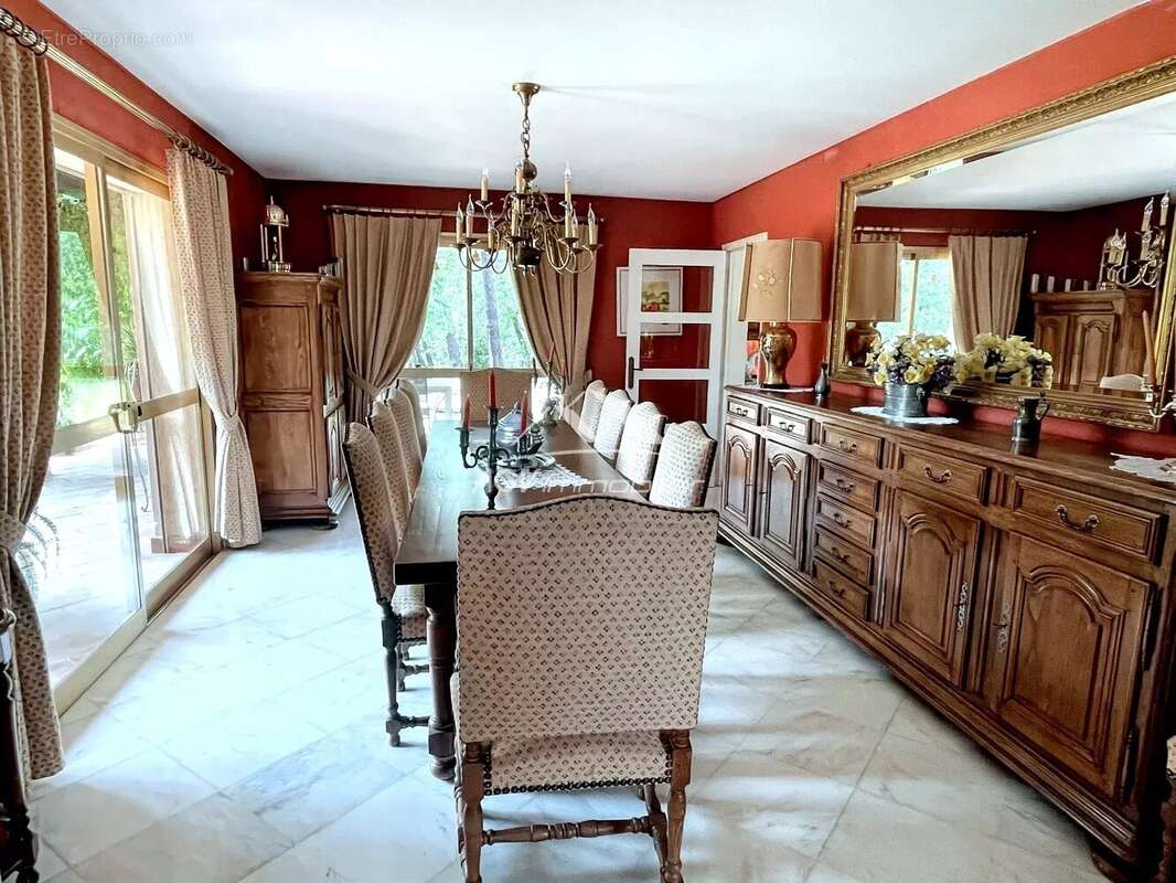 Maison à SAINT-CHRISTOL