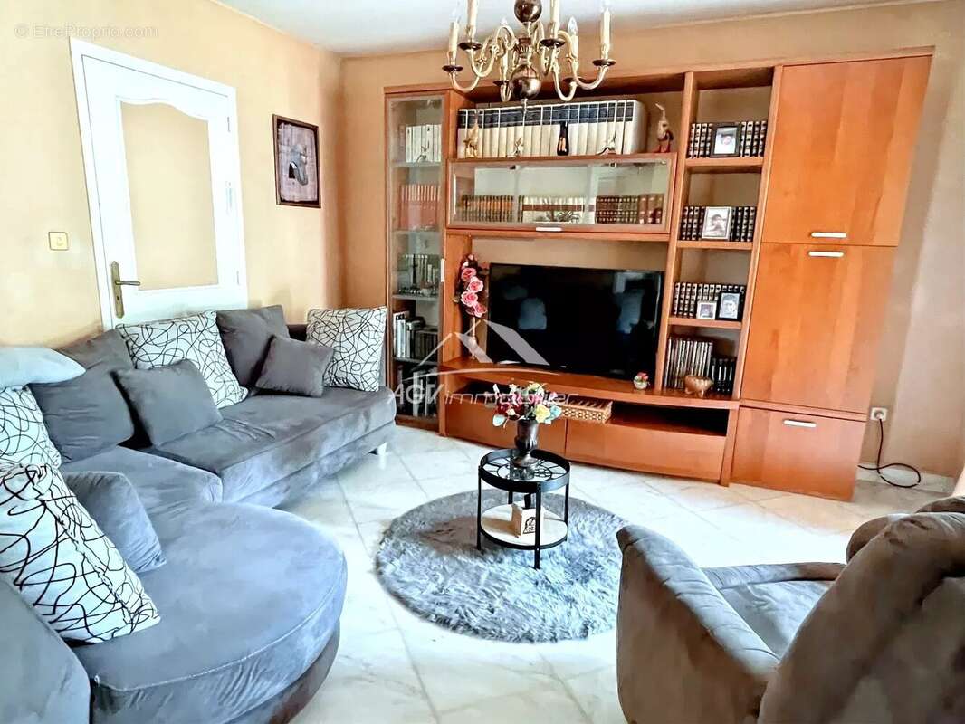 Maison à SAINT-CHRISTOL