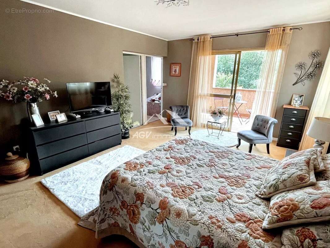 Maison à SAINT-CHRISTOL