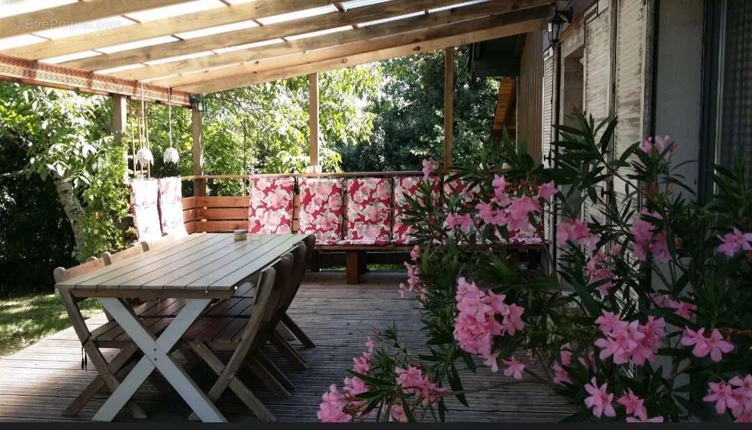 Maison à MONTPEZAT-DE-QUERCY