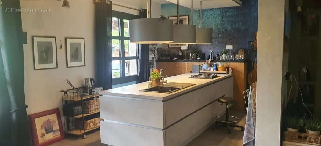 Maison à MONTPEZAT-DE-QUERCY