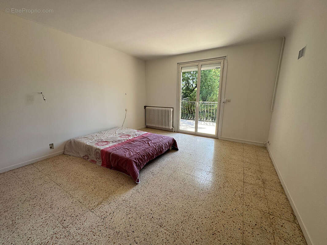 Maison à SAINT-CANNAT