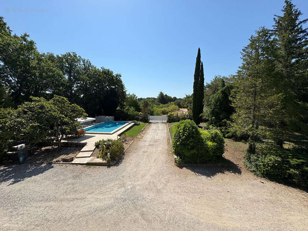 Maison à SAINT-CANNAT