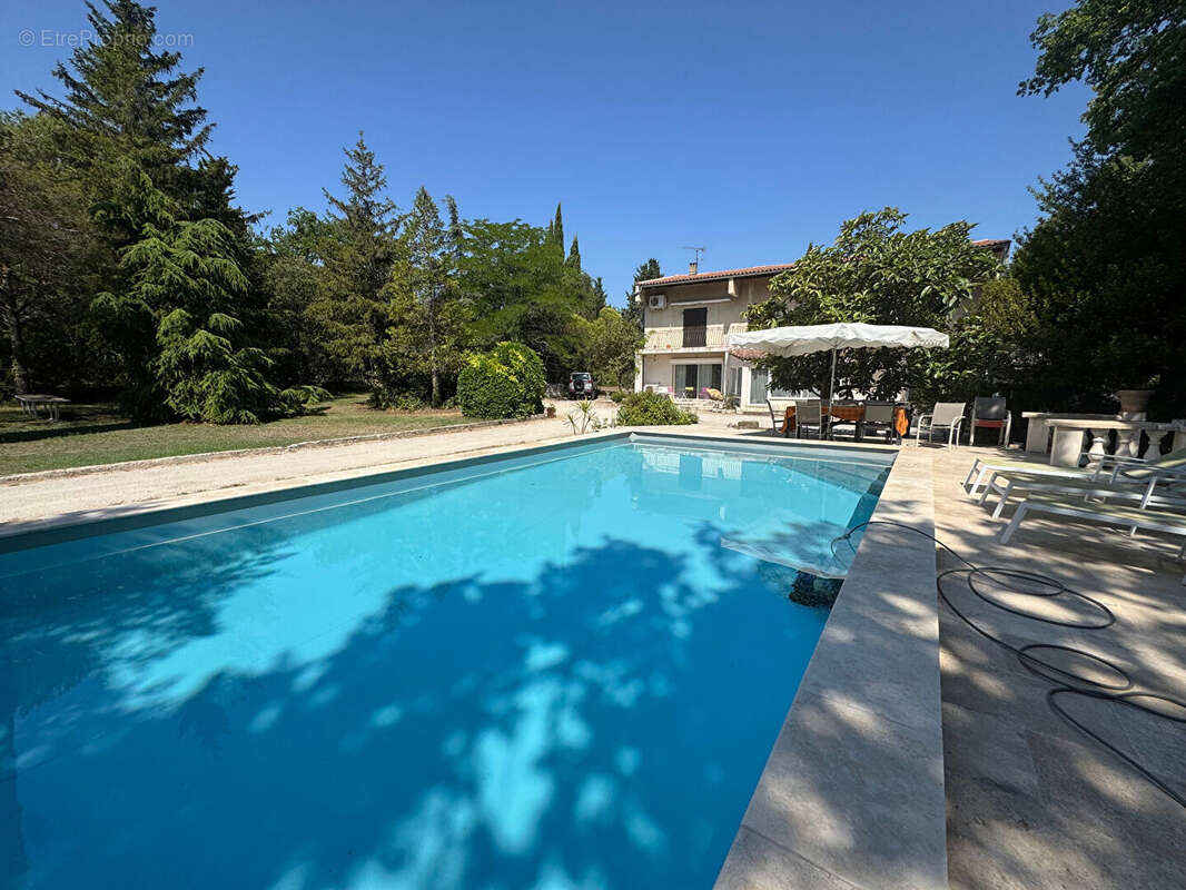 Maison à SAINT-CANNAT