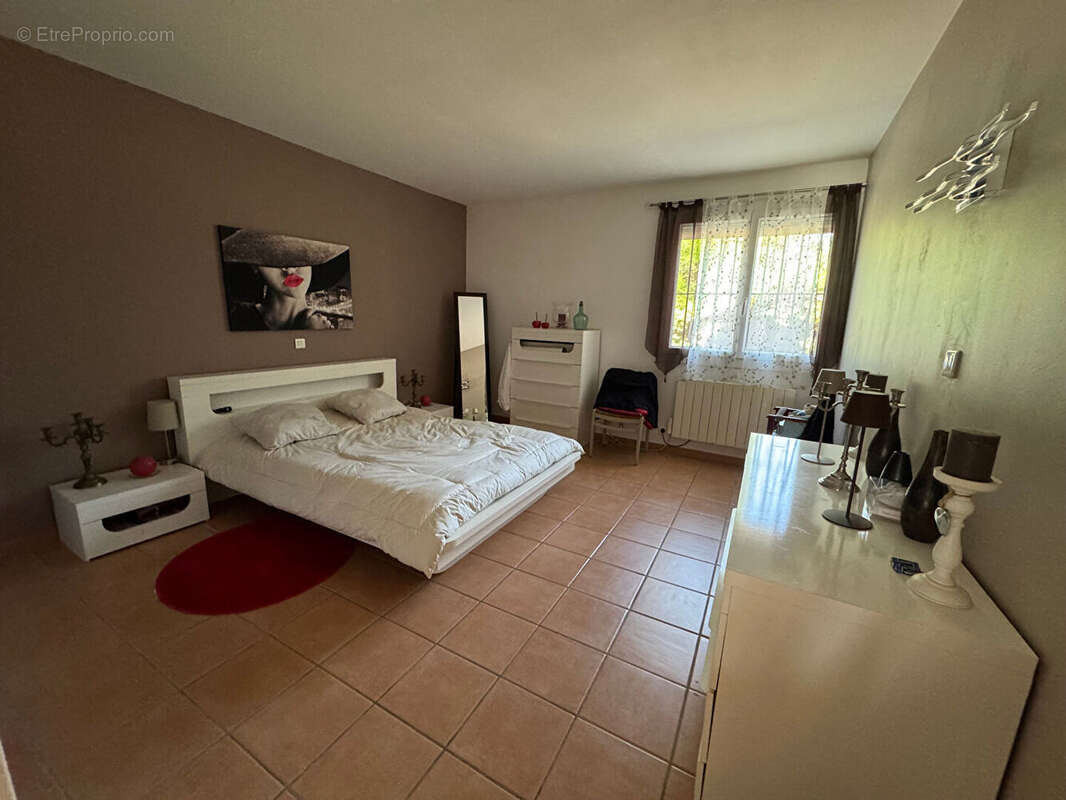 Maison à SAINT-CANNAT