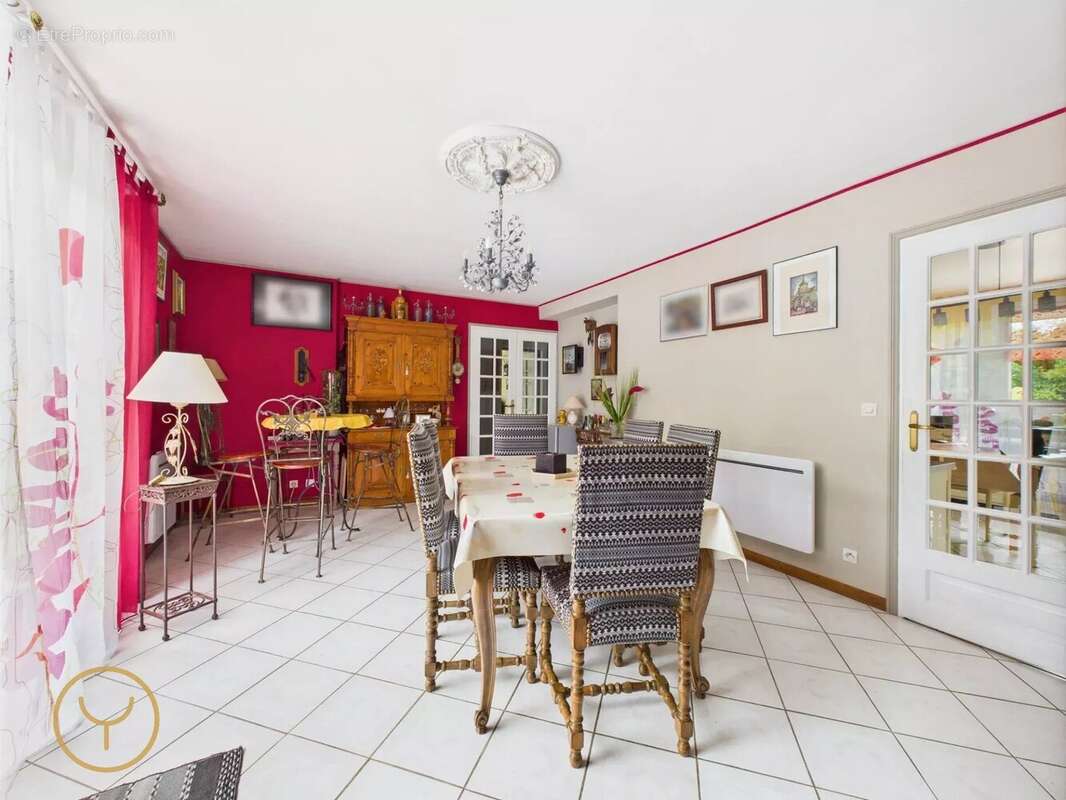 Maison à NOGENT-SUR-SEINE