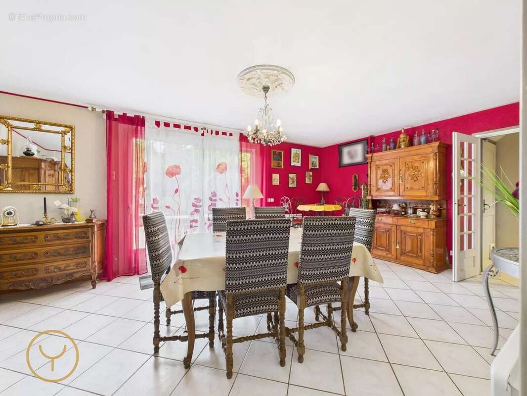 Maison à NOGENT-SUR-SEINE