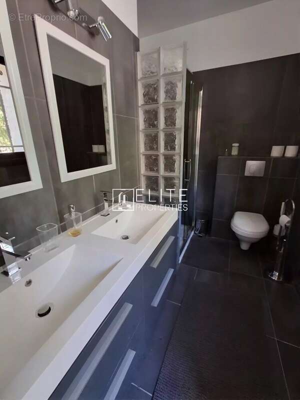 Maison à MOUANS-SARTOUX