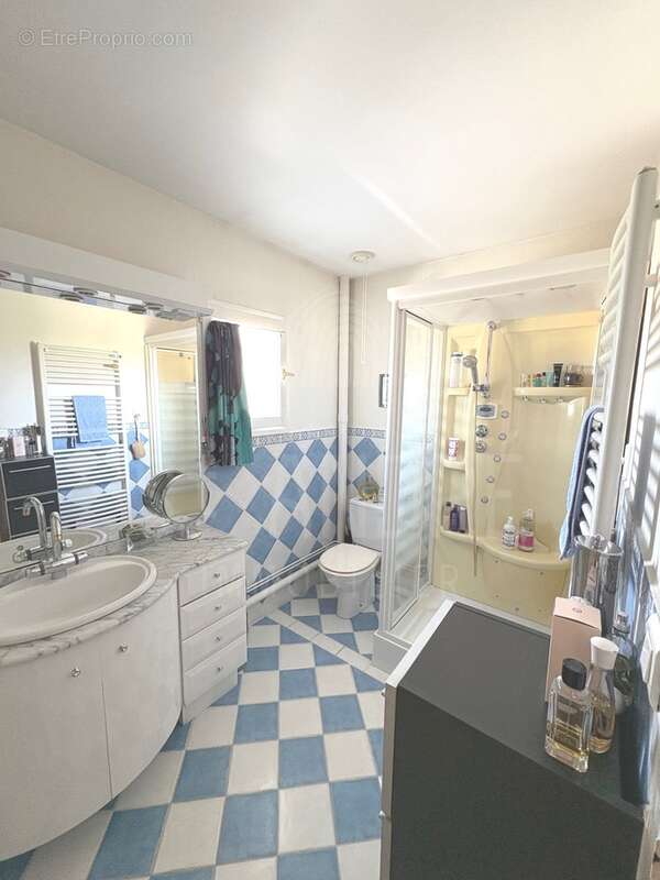 Maison à BEAUREPAIRE