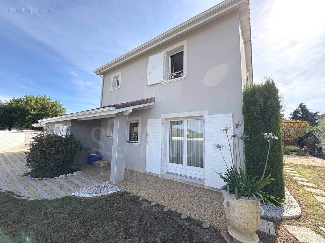 Maison à BEAUREPAIRE