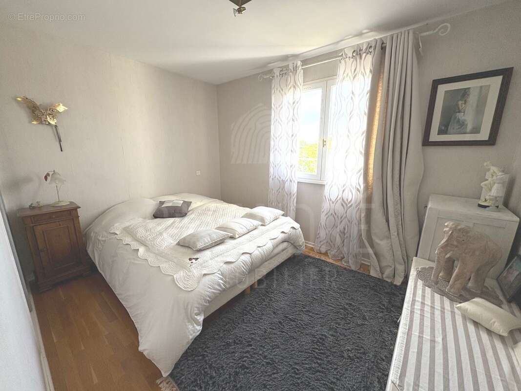 Maison à BEAUREPAIRE