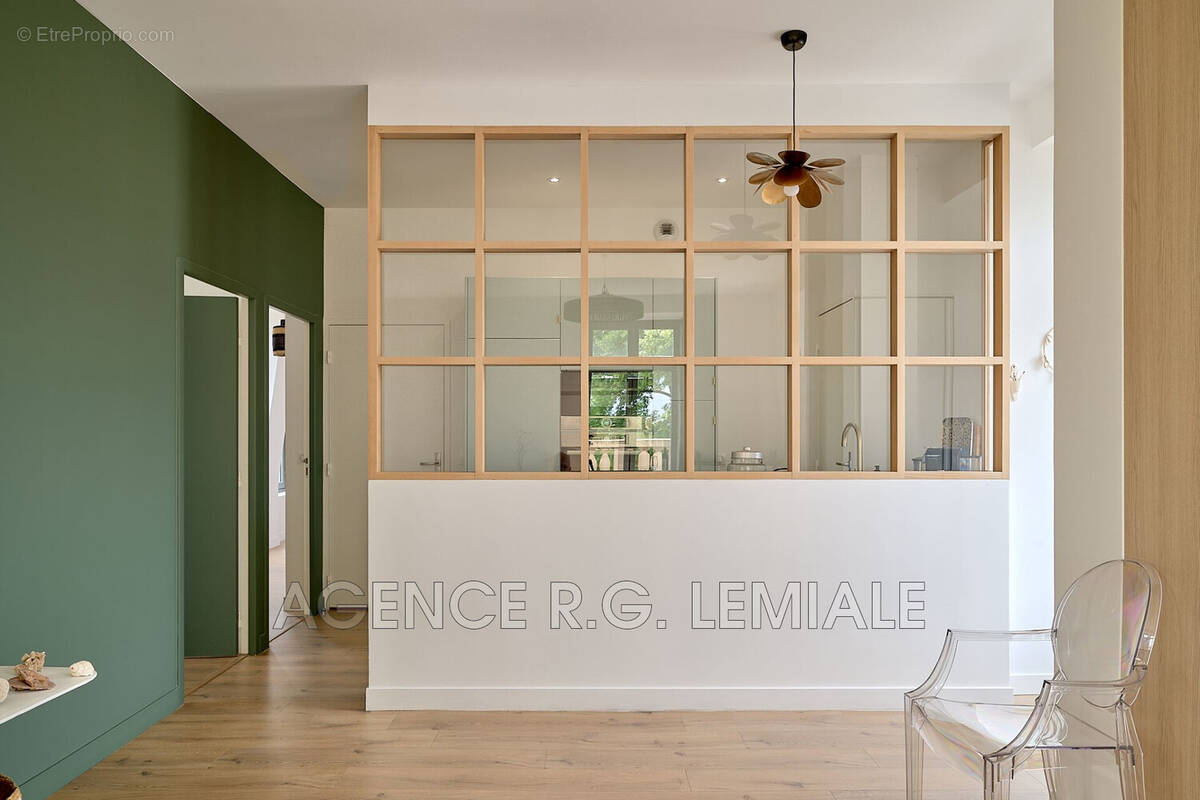 Appartement à MAISONS-LAFFITTE