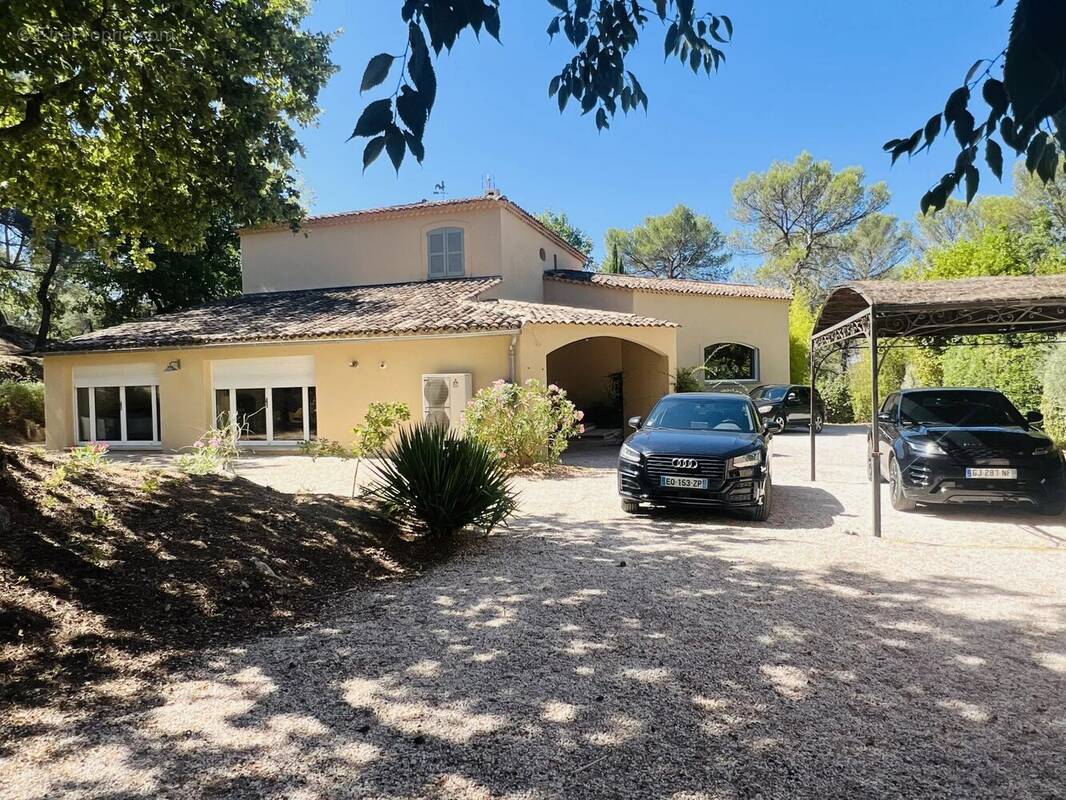 Maison à AIX-EN-PROVENCE