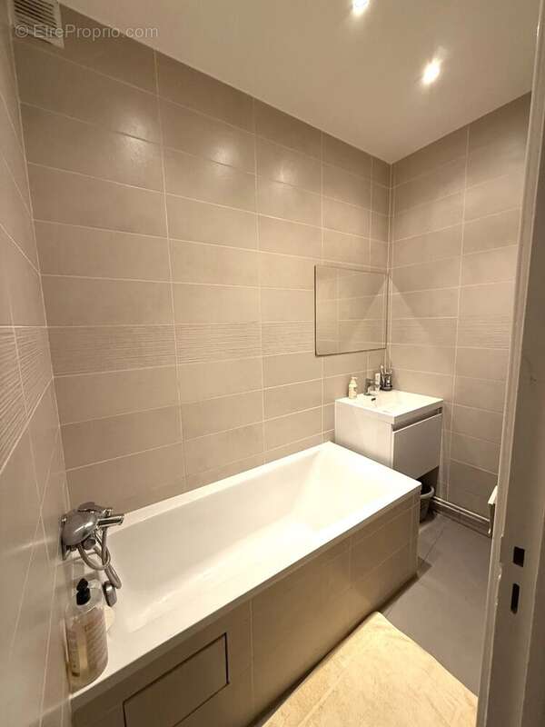 Appartement à VERSAILLES