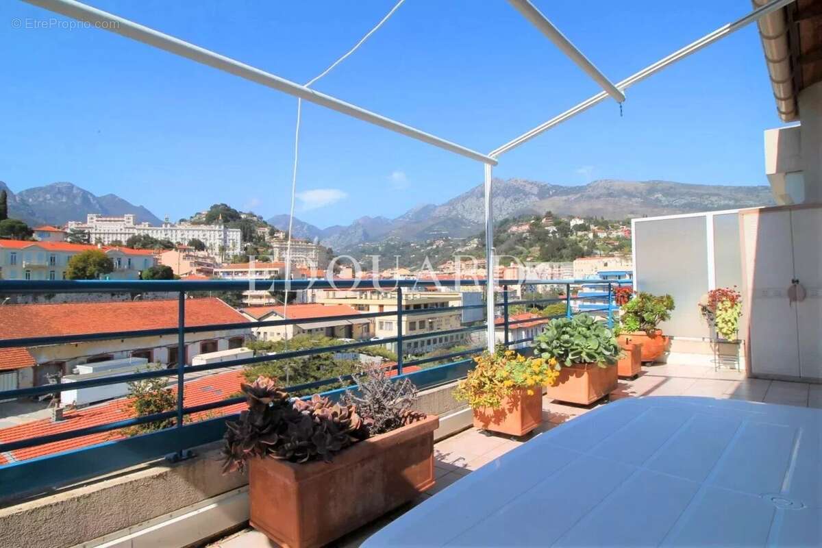 Appartement à MENTON