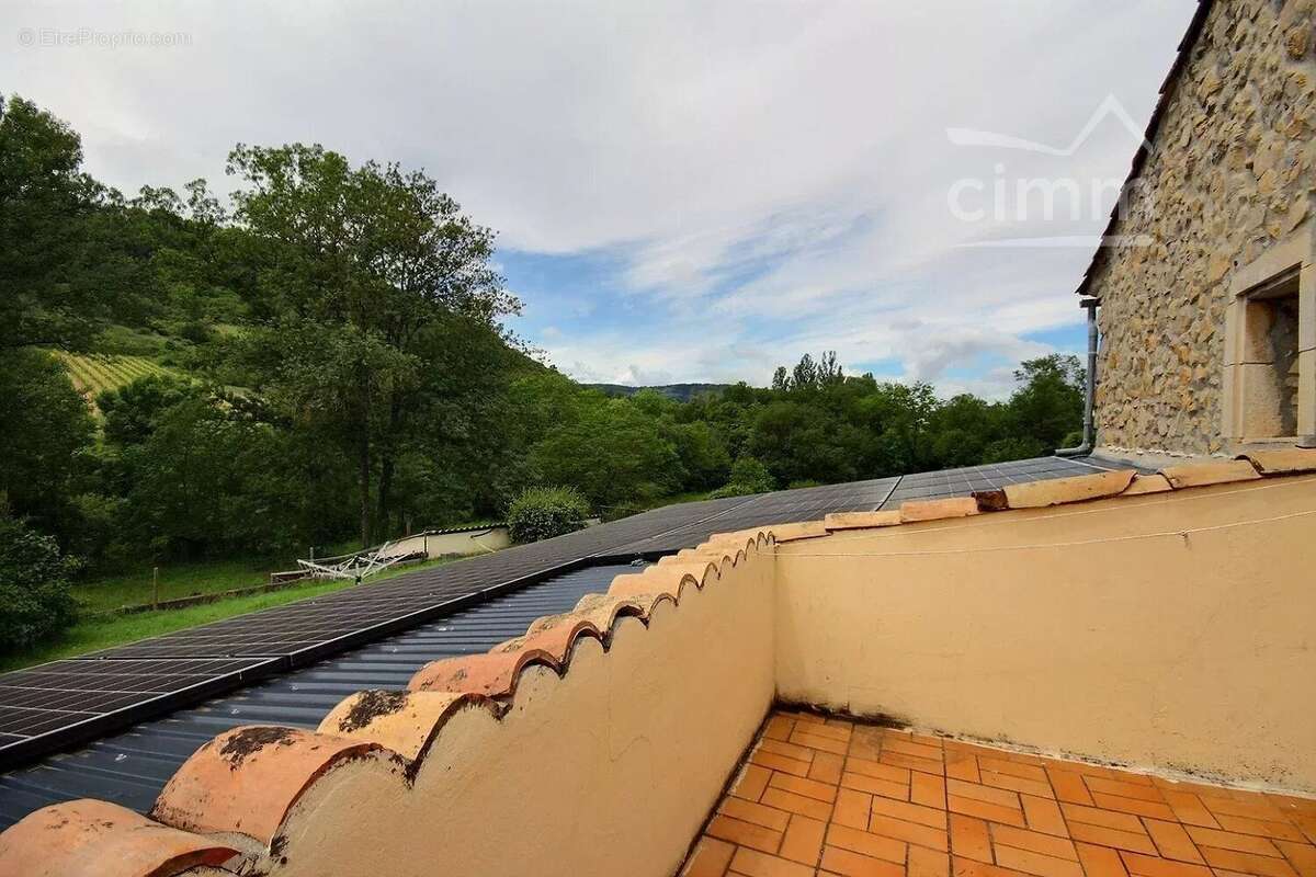 Maison à ALBA-LA-ROMAINE