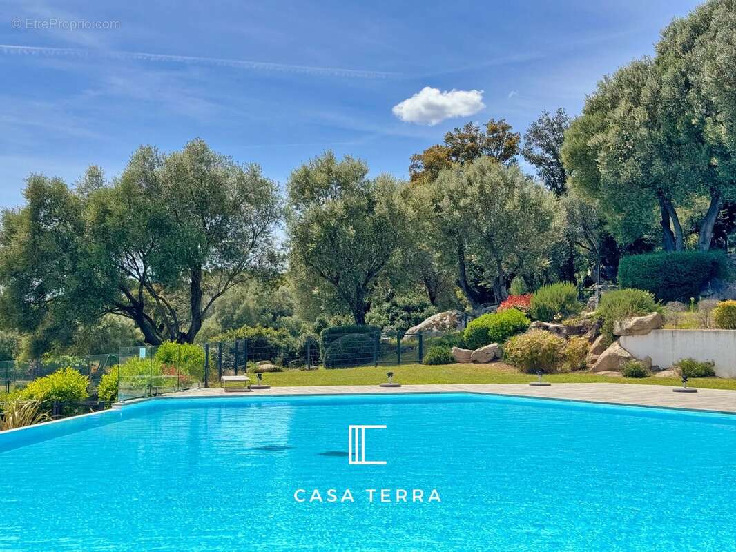 Appartement à PORTO-VECCHIO