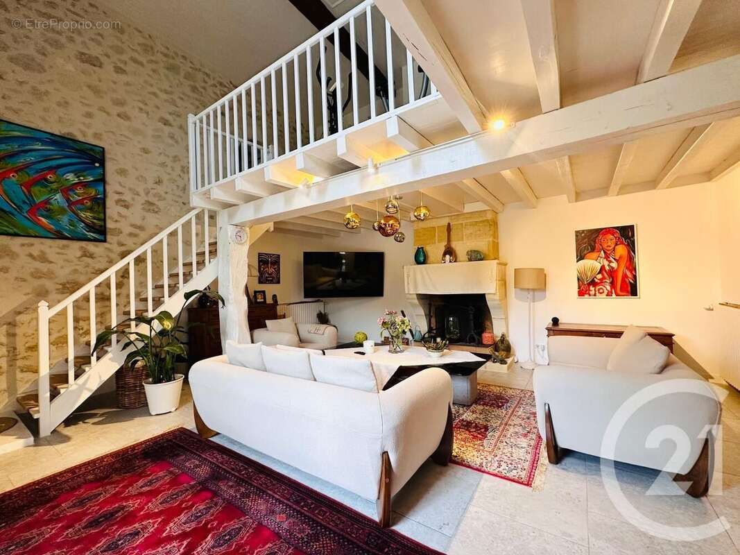 Maison à SAINT-ANDRE-DE-CUBZAC