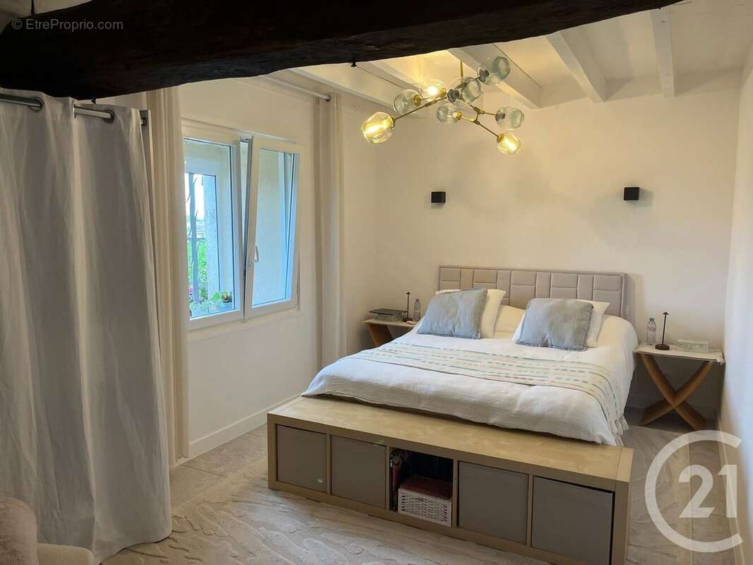 Maison à SAINT-ANDRE-DE-CUBZAC