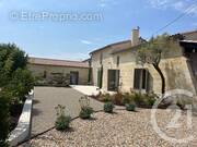 Maison à SAINT-ANDRE-DE-CUBZAC