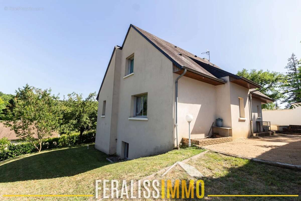 Maison à VAUX-SUR-SEINE