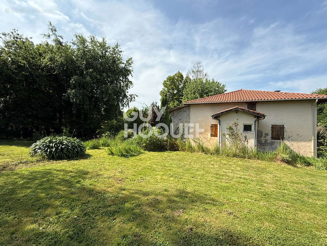 Maison à SAINT-SEVER