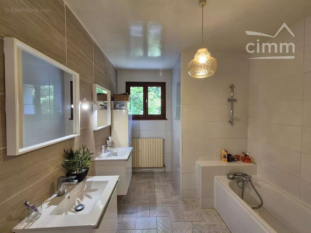 Maison à MONT-PRES-CHAMBORD