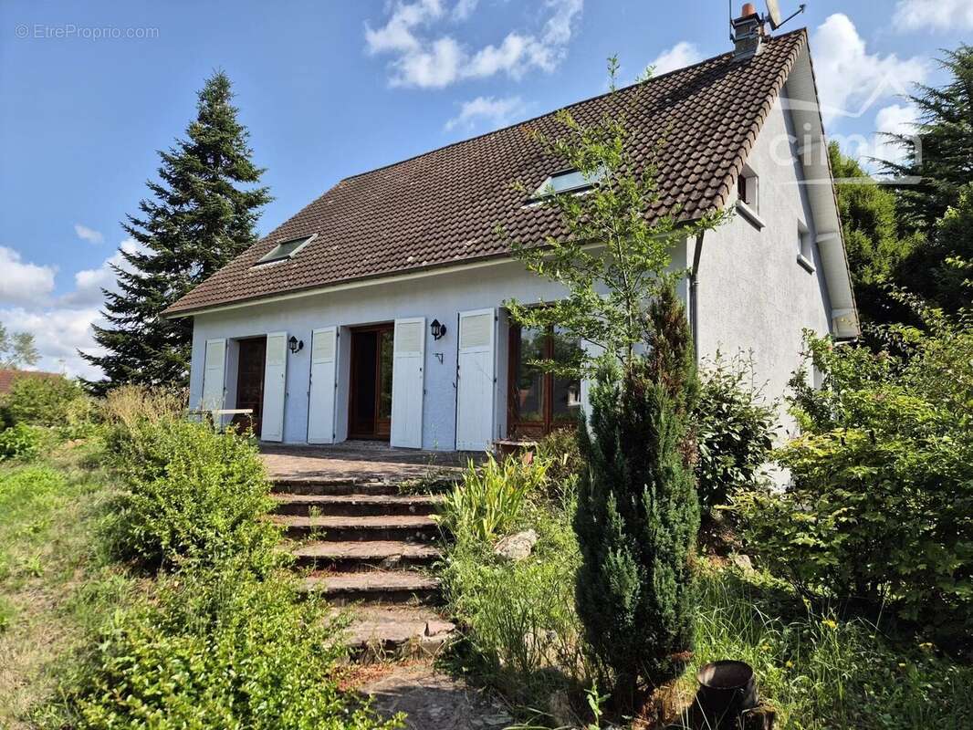 Maison à MONT-PRES-CHAMBORD