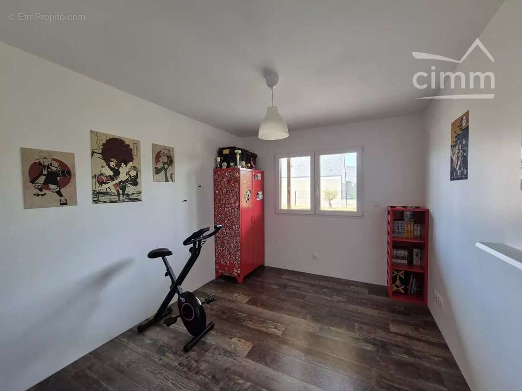 Maison à SAINT-DYE-SUR-LOIRE