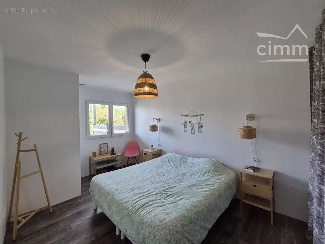 Maison à SAINT-DYE-SUR-LOIRE