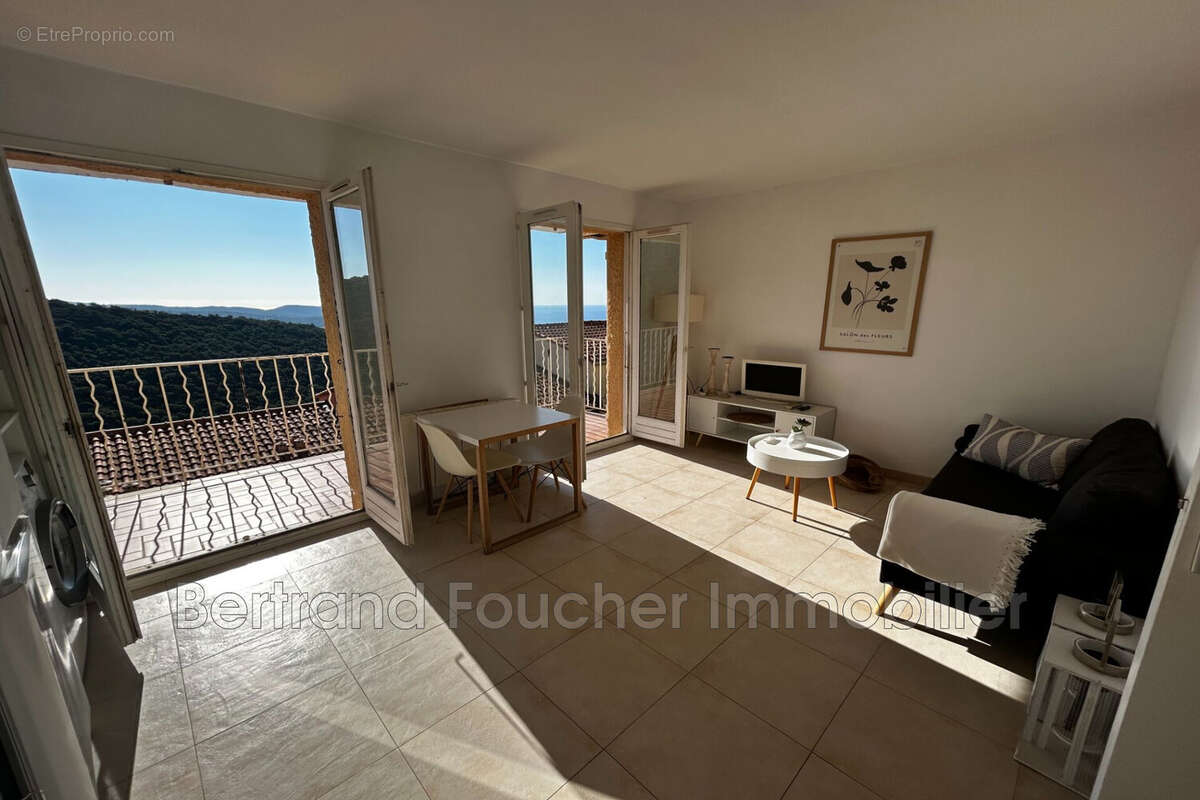 Appartement à CAVALAIRE-SUR-MER