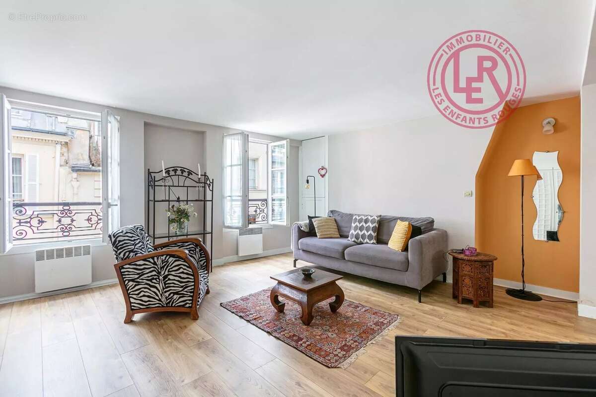 Appartement à PARIS-4E