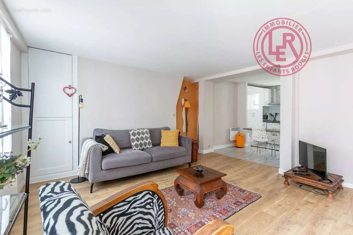 Appartement à PARIS-4E