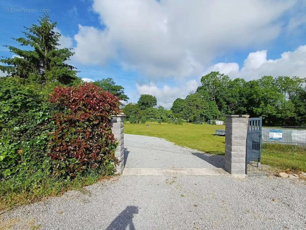 Maison à CHENERAILLES