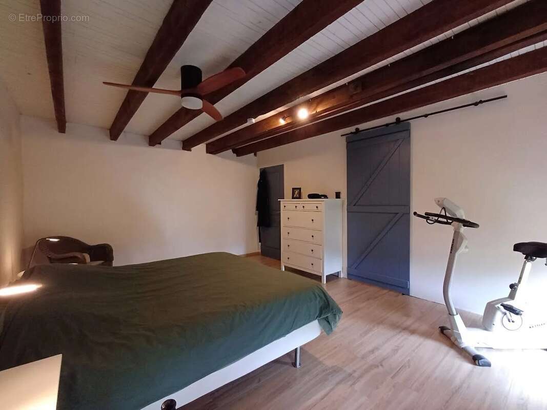 Maison à CHENERAILLES