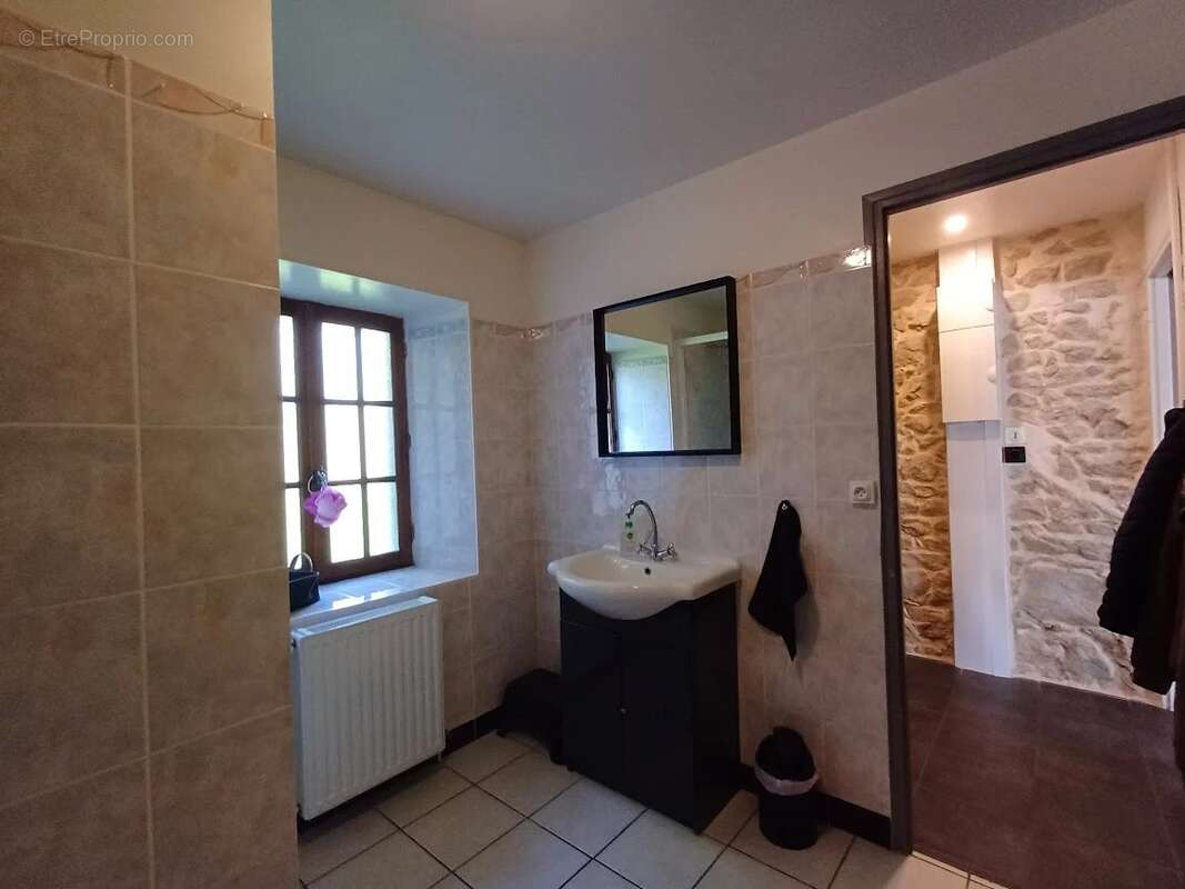 Maison à CHENERAILLES